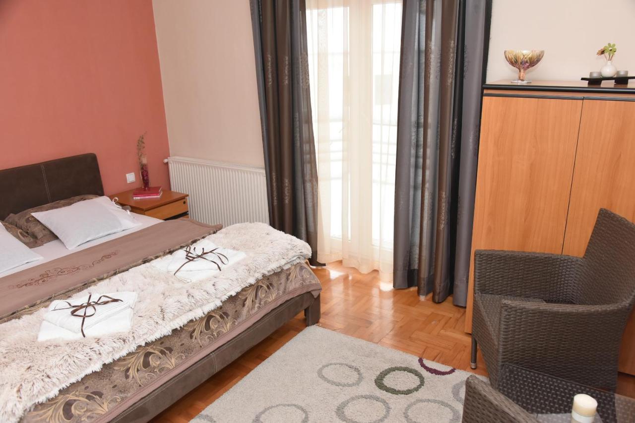 Blue House Apartment นิส ภายนอก รูปภาพ