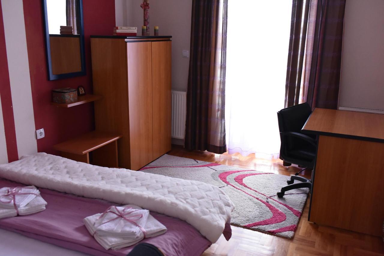 Blue House Apartment นิส ภายนอก รูปภาพ