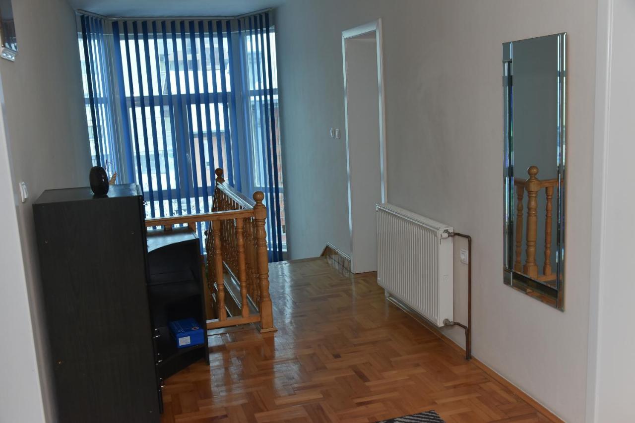 Blue House Apartment นิส ภายนอก รูปภาพ